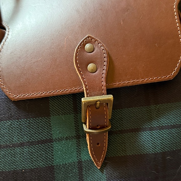 Elegant Green and Brown Men's Duffel Bag - Picture 4 of 7